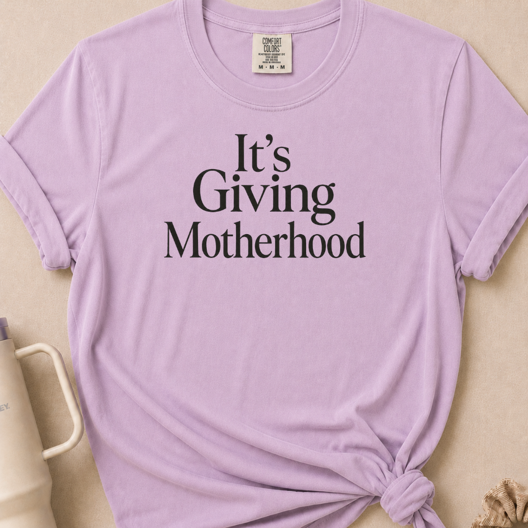 It's Giving Motherhood T-shirt